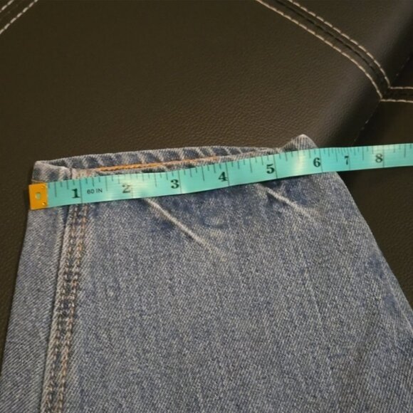 Old Navy Slouchy Taper Jeans - Picture 3 of 5